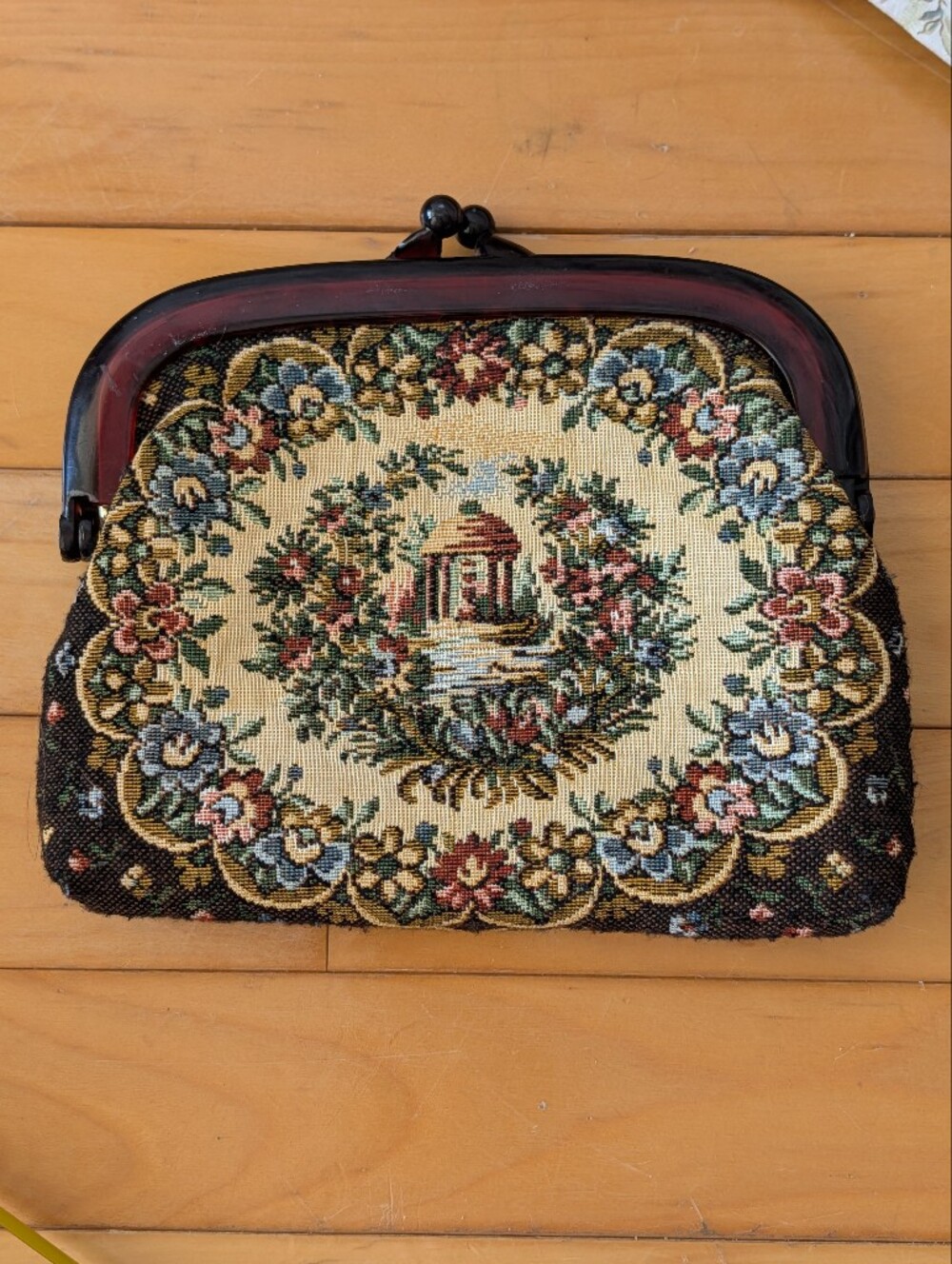 Vtg Tapestry Kiss-Lock Purse - Picture 3 of 10
